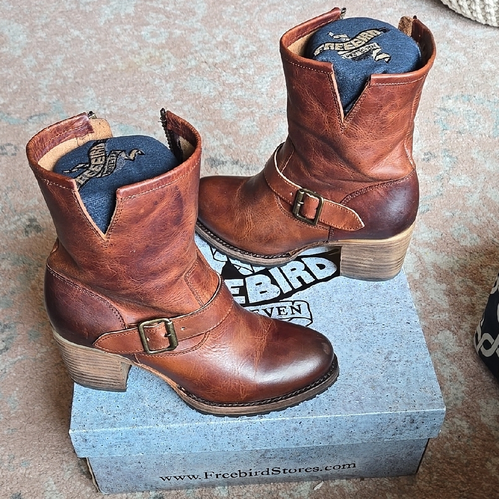 Freebird Women's Brown Leather Boots